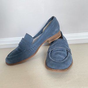 SEYCHELLES "Tigers Eye" Blue Suede Leather Penny Loafers Size 6M